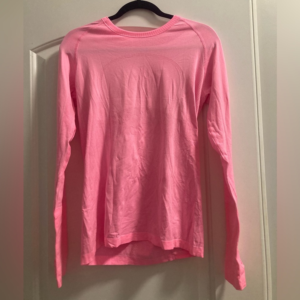 Lululemon Swiftly Tech Womens 10 Long Sleeve Lightweight Pink Athletic Tee